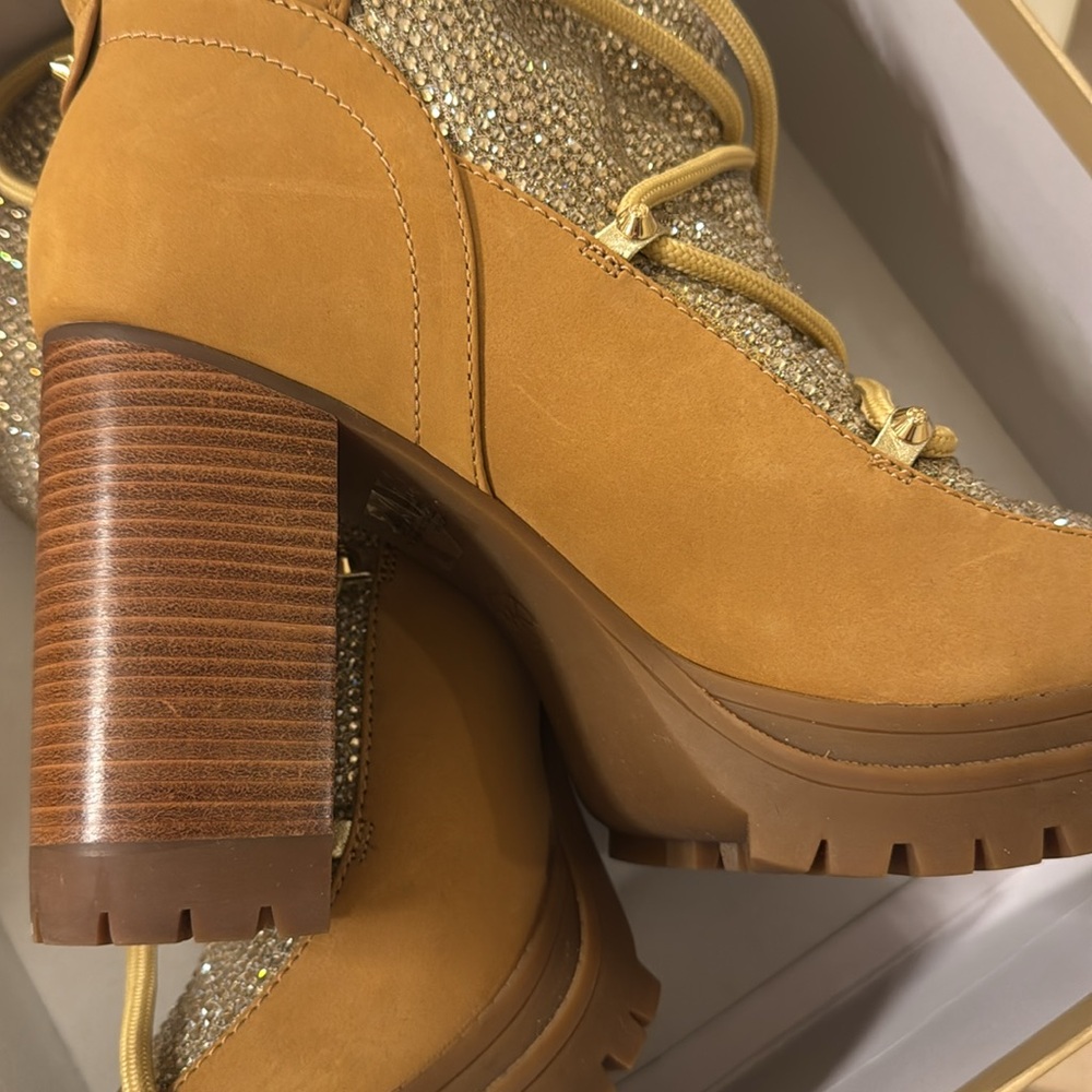 Michael Kors | Culver Embellished Nubuck and Glitter Chain Mesh Lace-Up Boot 🥾11 - Picture 7 of 14